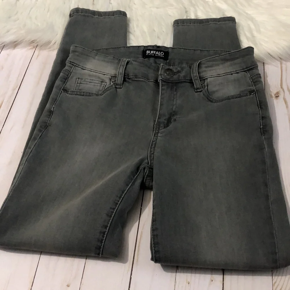 Buffalo Aubrey mid rise super soft capri 2/26 EUC - Picture 2 of 9